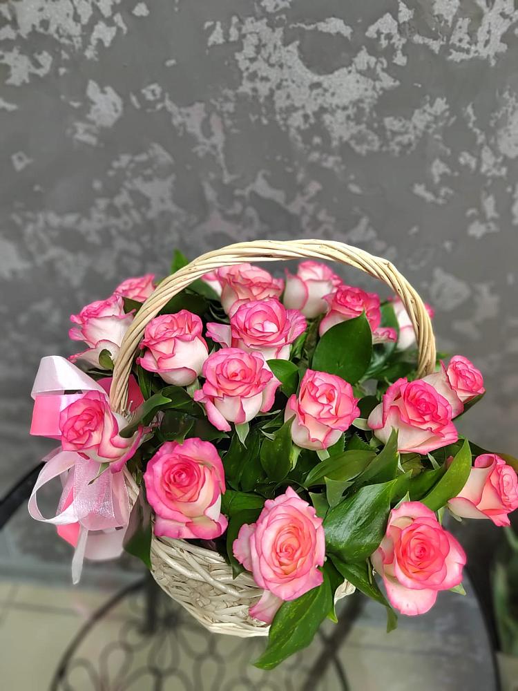 Цветочная композиция из Розы в корзине в Торгашино