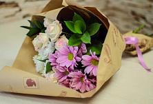 Букет цветов из:  Розы и Хризантемы #REPLACE_PRED# Торгашино