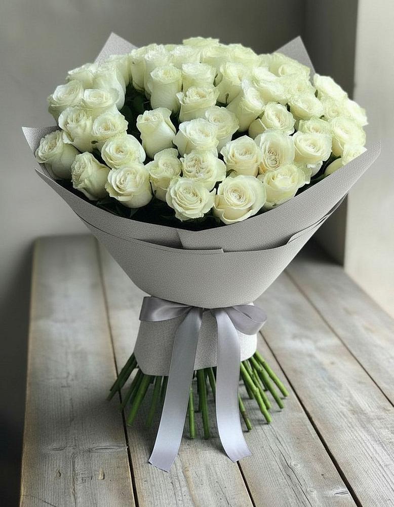 Букет 35 Белых роз в Торгашино