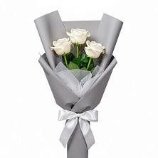 Букет 3 белые розы в Торгашино