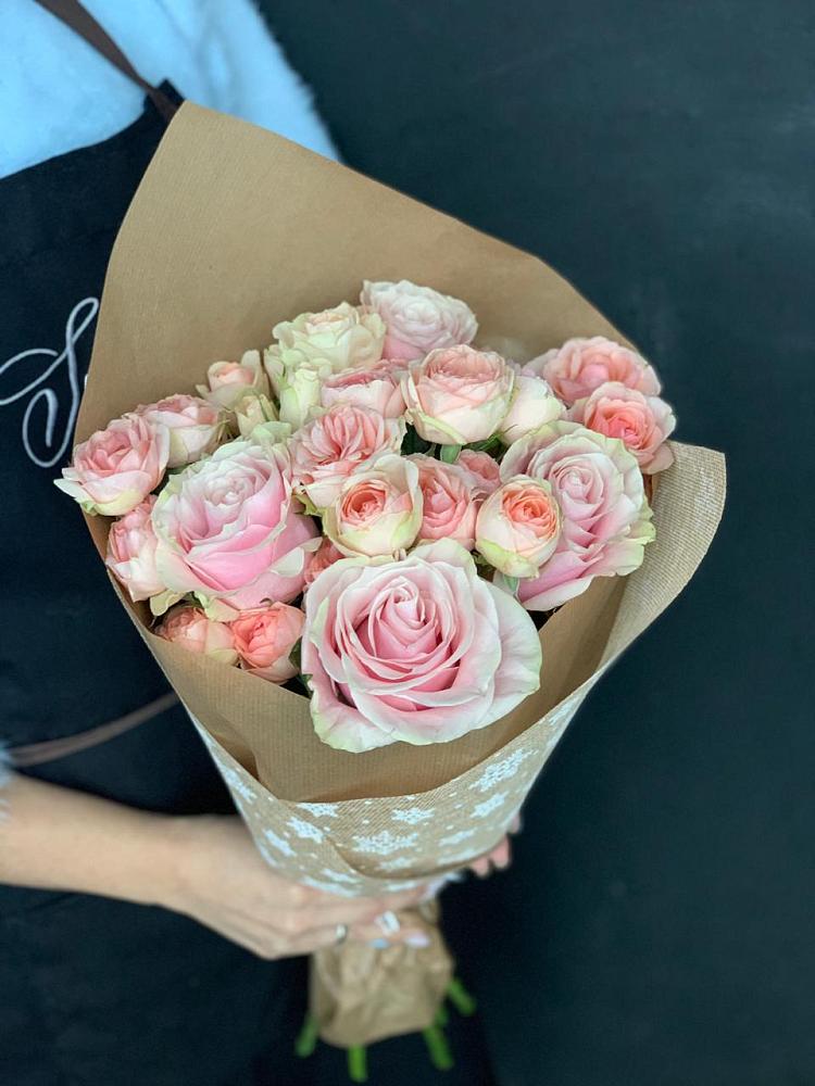 Букет цветов из: Хризантемы и Розы в Торгашино