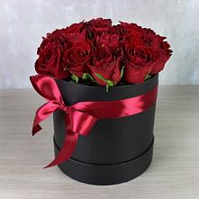 Цветочная композиция из Розы в шляпной коробке #REPLACE_PRED# Торгашино