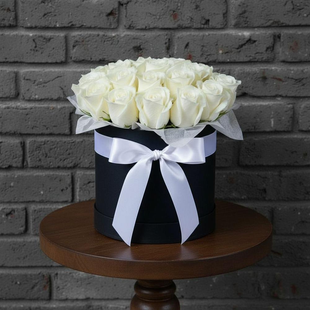 Цветочная композиция из Розы в шляпной коробке в Торгашино