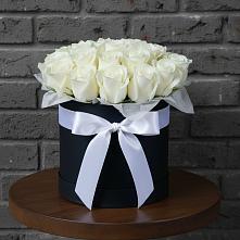 Цветочная композиция из Розы в шляпной коробке в Торгашино